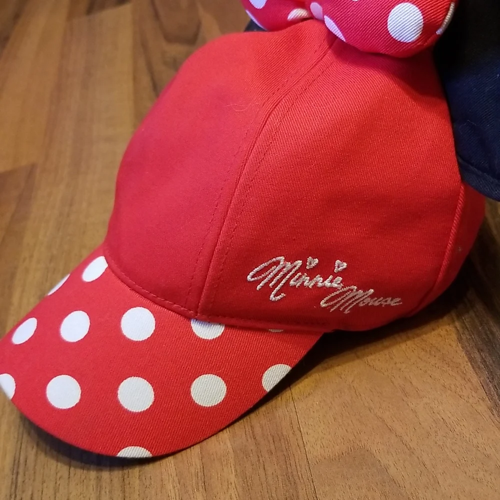 Disney Disneyland Parks Minnie Mouse Ears Hat with Polka Dot Puffy Bow Youth
